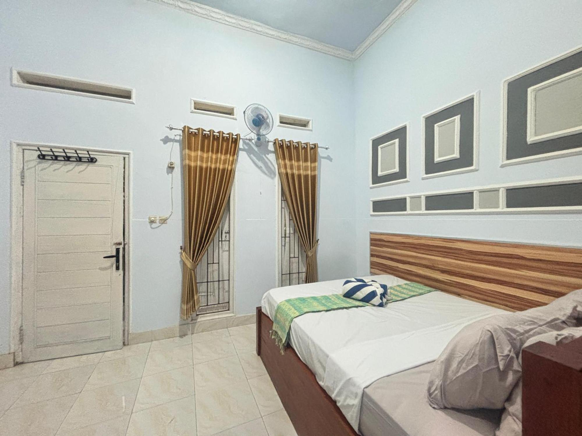 Banera Gili Homestay Гили Траванган Экстерьер фото